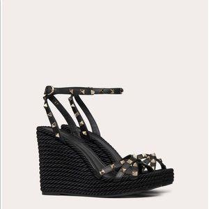 NEW Valentino Black Rockstud Wedges Shoes 35
